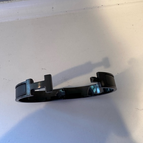 Black Hermes Men’s Clic HH bracelet T5 - Picture 4 of 11